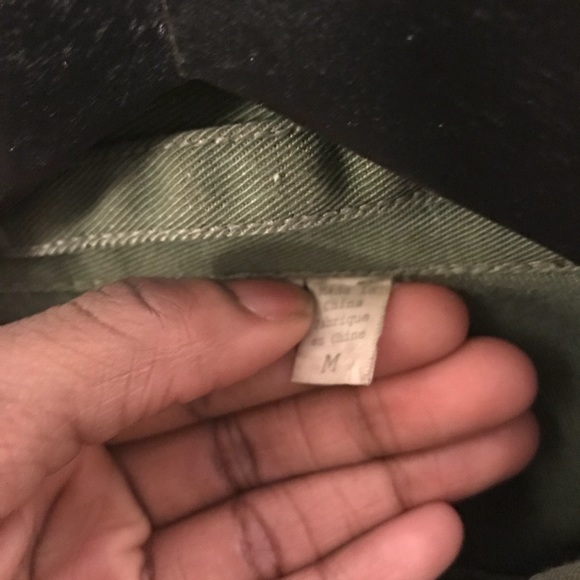 Army field jacket with 💯 % Leather sleeves 🔥🔥🔥 - Picture 4 of 8